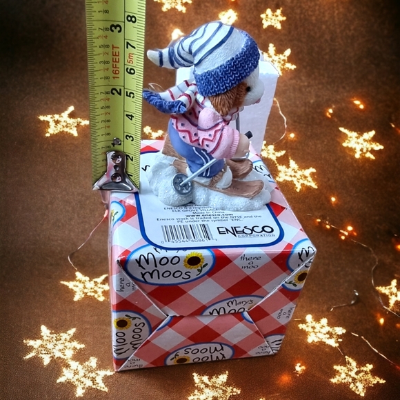 Mary's Moo Moos "Barn to Ski" 1999 Limited Edition Figurine - Picture 8 of 8